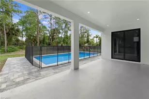 2610 4th St NW, Naples, FL 34120 - Photo 36
