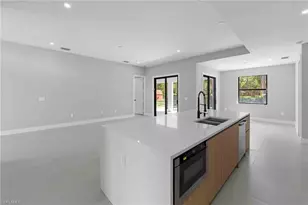 2610 4th St NW, Naples, FL 34120 - Photo 6