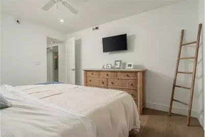 1100 8th Ave S #105A, Naples, FL 34102 - Photo 12