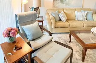6945 Dennis Cir, Naples, FL 34104 - Photo 18