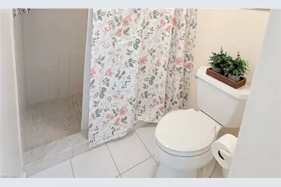 6945 Dennis Cir #i206, Naples, FL 34104 - Photo 32