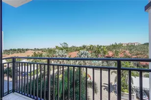 7225 Pelican Bay Blvd, Naples, FL 34108 - Photo 22