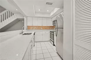 3438 Timberwood Cir, Naples, FL 34105 - Photo 14