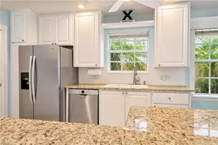 5434 Guadeloupe Way, Naples, FL 34119 - Photo 8