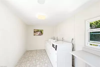 3150 Binnacle Dr #107, Naples, FL 34103 - Photo 26