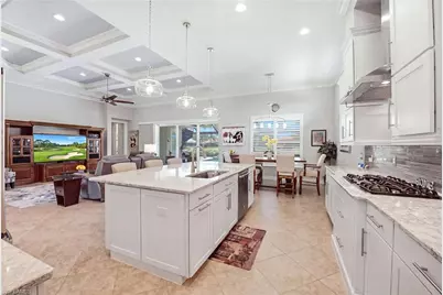 9455 Lagomar Ct, Naples, FL 34114 - Photo 6