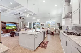 9455 Lagomar Ct, Naples, FL 34114 - Photo 6