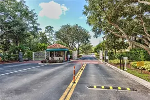 1941 Cascades Dr, Naples, FL 34112 - Photo 38