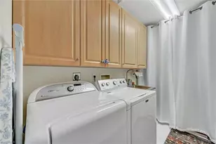 920 Collier Ct, Marco Island, FL 34145 - Photo 32