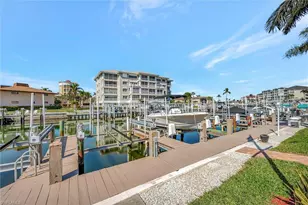 920 Collier Ct, Marco Island, FL 34145 - Photo 34