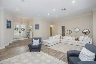 8137 Ronda Ct, Naples, FL 34109 - Photo 2