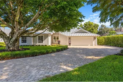 8137 Ronda Ct, Naples, FL 34109 - Photo 1