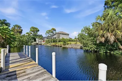 27268 Jolly Roger Ln, Bonita Springs, FL 34135 - Photo 32