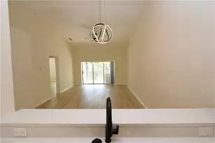 1042 Mainsail Dr, Naples, FL 34114 - Photo 4