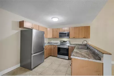 6346 Royal Woods Dr, Fort Myers, FL 33908 - Photo 10