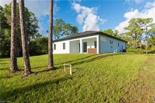 327 Lownde Ave S, Lehigh Acres, FL 33974 - Photo 46