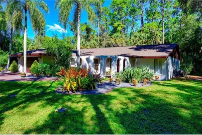 5675 Golden Oaks Ln, Naples, FL 34119 - Photo 4