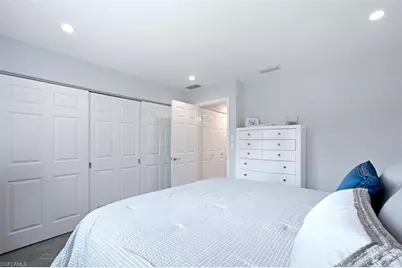 756 Reef Point Cir, Naples, FL 34108 - Photo 32