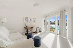 1060 Galleon Dr, Naples, FL 34102 - Photo 22