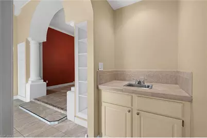 1439 Larkspur Dr, Fort Myers, FL 33901 - Photo 12