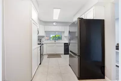 7220 Coventry Ct #210, Naples, FL 34104 - Photo 10