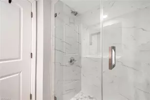 7220 Coventry Ct, Naples, FL 34104 - Photo 20
