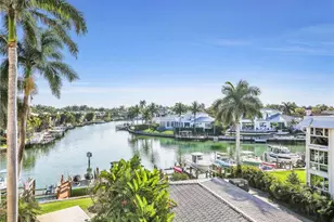 2150 Gulf Shore Blvd N, Naples, FL 34102 - Photo 16