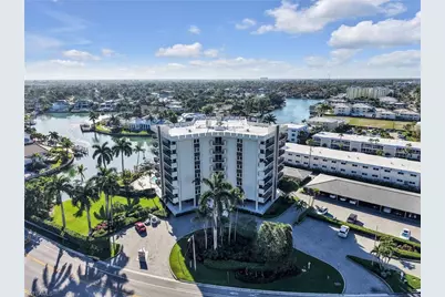 2150 Gulf Shore Blvd N #407, Naples, FL 34102 - Photo 2