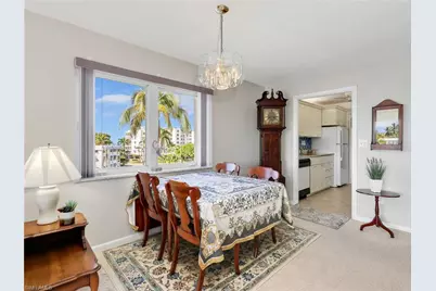 2150 Gulf Shore Blvd N #407, Naples, FL 34102 - Photo 10