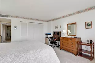 2150 Gulf Shore Blvd N, Naples, FL 34102 - Photo 20