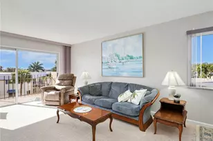 2150 Gulf Shore Blvd N, Naples, FL 34102 - Photo 8