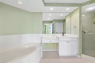 420 Cove Tower Dr, Naples, FL 34110 - Photo 20