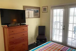 8200 Twelve Oaks Cir, Naples, FL 34113 - Photo 6