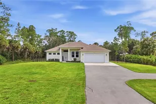 1264 14th Ave NE, Naples, FL 34120 - Photo 4