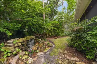 494 Chatham Cir, Naples, FL 34110 - Photo 38