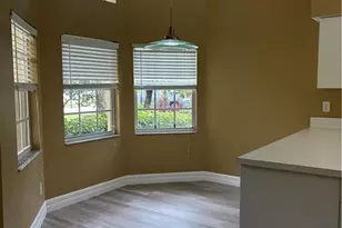 184 Lady Palm Dr, Naples, FL 34104 - Photo 8