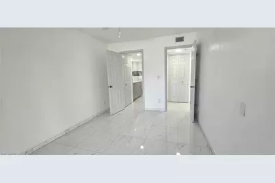 1251 7th Ave N #303, Naples, FL 34102 - Photo 8