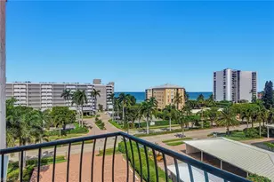 3430 Gulf Shore Blvd N, Naples, FL 34103 - Photo 2