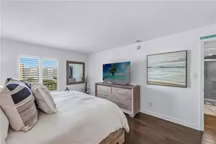 3430 Gulf Shore Blvd N, Naples, FL 34103 - Photo 16