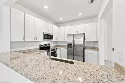 14236 Pine Lodge Ln, Fort Myers, FL 33913 - Photo 2