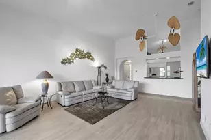 765 Bentwater Cir, Naples, FL 34108 - Photo 8