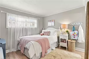 1100 8th Ave S, Naples, FL 34102 - Photo 18