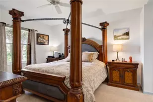 475 Robin Hood Cir, Naples, FL 34104 - Photo 14