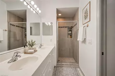 475 Robin Hood Cir #202, Naples, FL 34104 - Photo 20