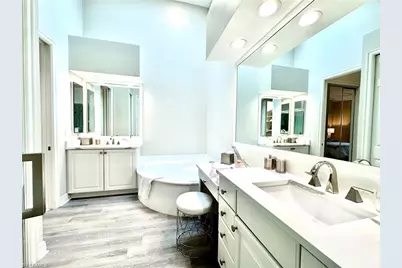 6438 Legacy Cir #304, Naples, FL 34113 - Photo 24