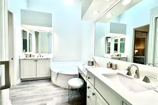 6438 Legacy Cir, Naples, FL 34113 - Photo 24