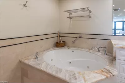 4031 Gulf Shore Blvd N #PHIE, Naples, FL 34103 - Photo 14