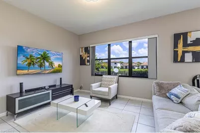 8732 Madrid Cir, Naples, FL 34104 - Photo 16