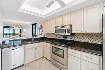 8400 Estero Blvd #805, Fort Myers Beach, FL 33931 - Photo 4