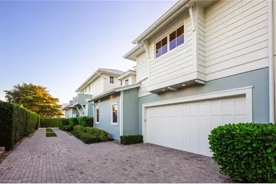 241 7th Ave N, Naples, FL 34102 - Photo 46